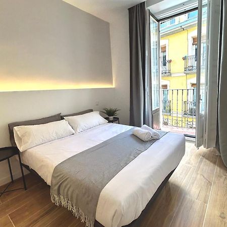 Casa De Huespedes San Andres Hotell Madrid Exteriör bild