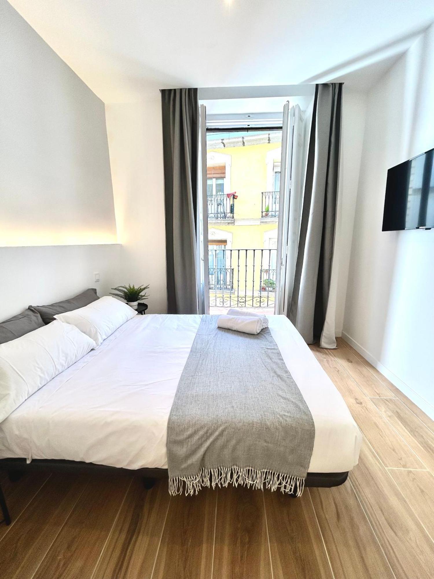 Casa De Huespedes San Andres Hotell Madrid Exteriör bild