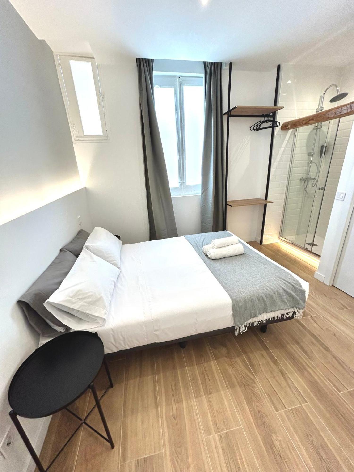 Casa De Huespedes San Andres Hotell Madrid Exteriör bild